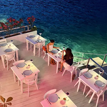 Hotell Club Capa 3*