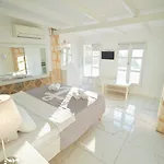 Club çapa Hotel 3*